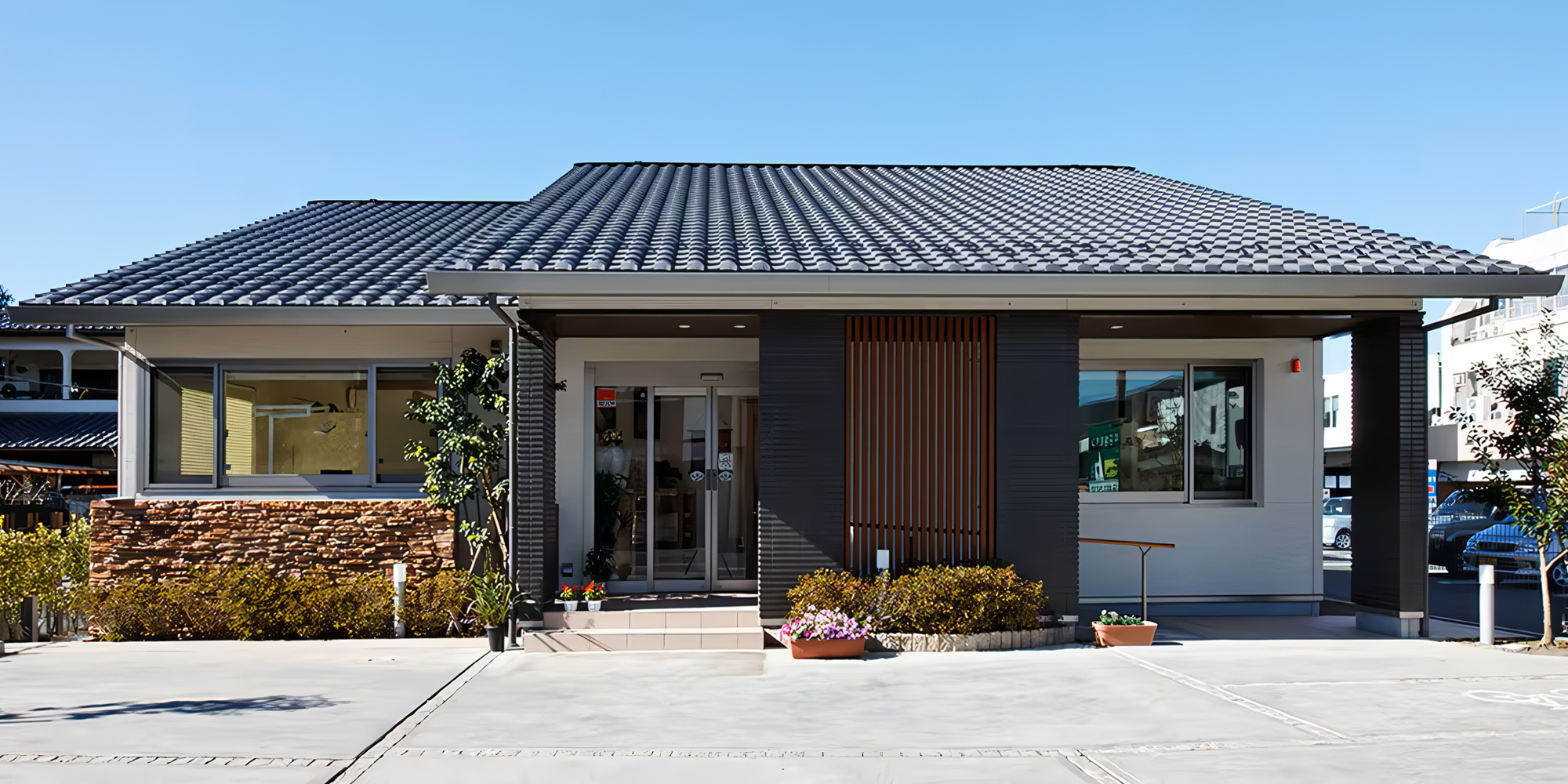 地域に寄り添い、すべての世代をやさしく⽀える⻭科医院